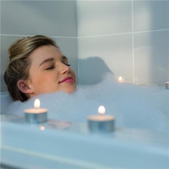 100 Pack Tealight Candles 4 Hour Burn Time White Unscented Smokeless Tea Lights - Picture 5 of 6